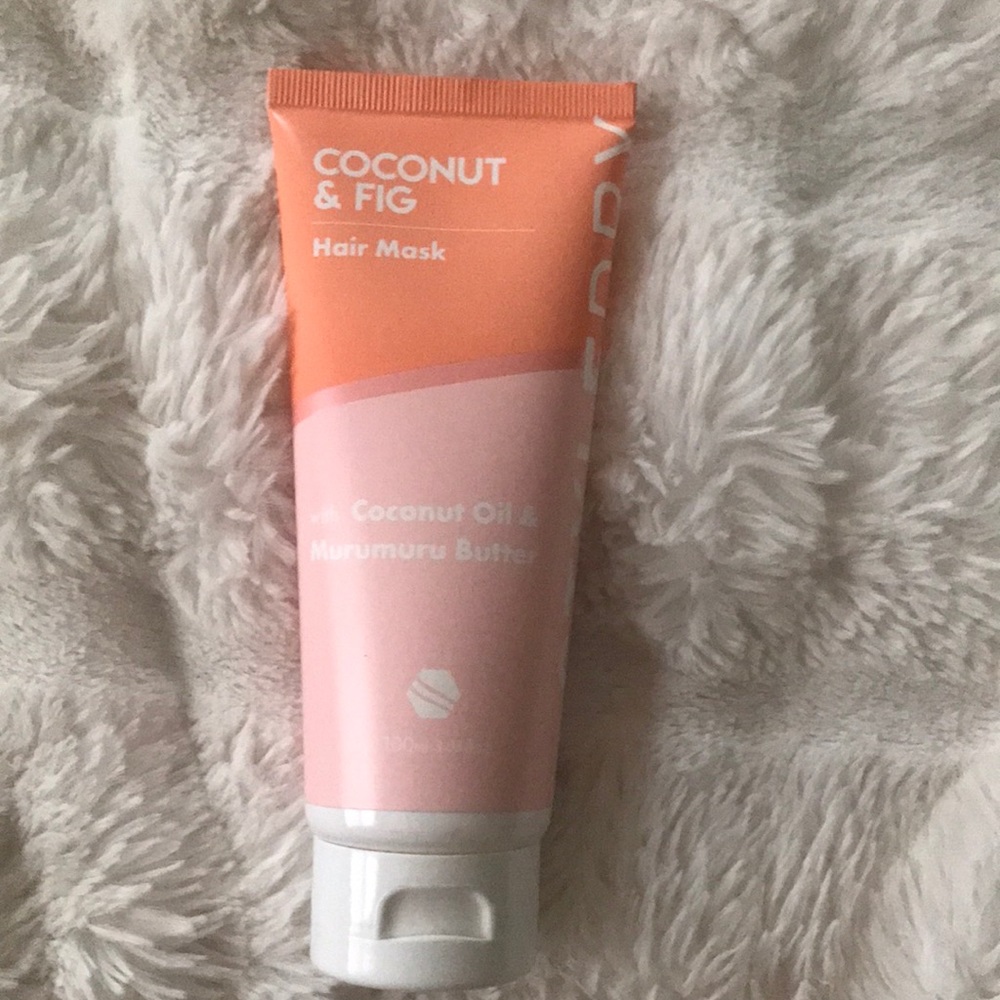 Styledry coconut and fig hair mask